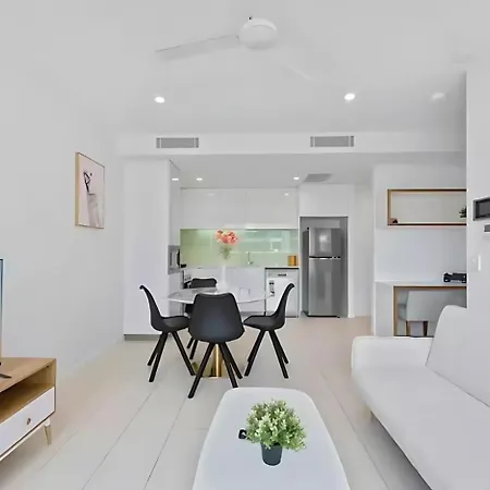 Urban Luxe Retreat, Stylish 1br In South Apartment *