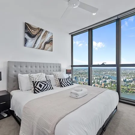 Queens Wharf - Luxe With Stunning Views And Pool Apartment