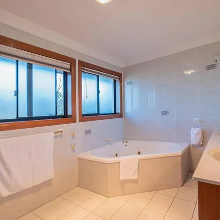 Aparthotel River Plaza