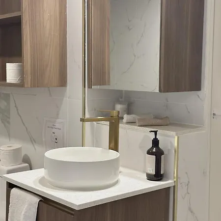 Modern Luxury Gabba *