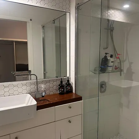 Beautiful Free Parking Hotel Brisbane