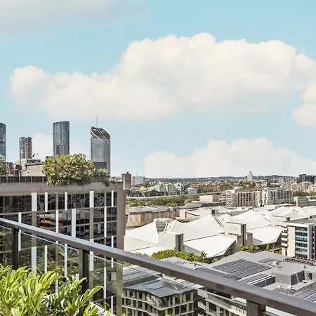 South Bank Sensational - 2bed-2bath-1car-pool Apartment Brisbane