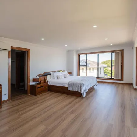 6bed Macgregor Holiday home