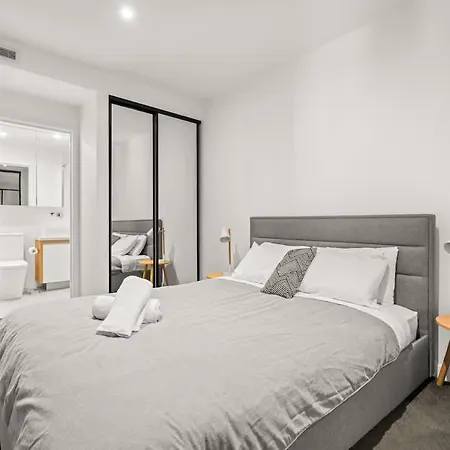 Apartment 101q Happy Gympool Free Parking Chinatown Abnb-style 2br