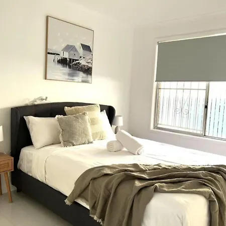 Spacious 4br Family Prime Sunnybank Location Holiday home *