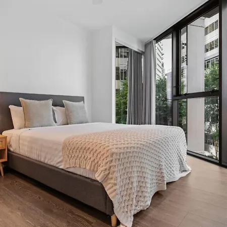 Fully Equipped Inner-city Near Cbd Apartment Brisbane