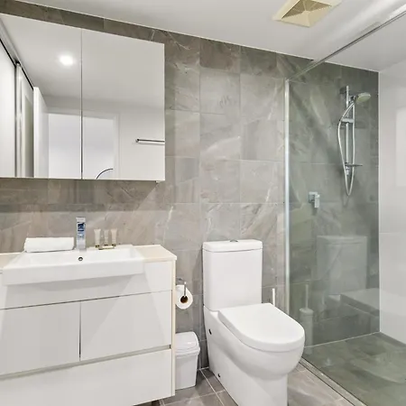 West End Flat With Pool And Bbq Access Apartment Brisbane