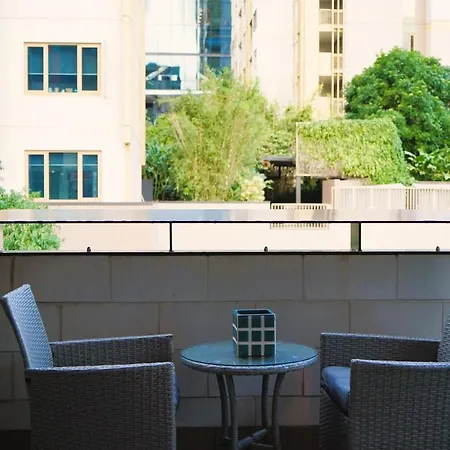 Sunny & Convenient, Terraces Bowen Hills *