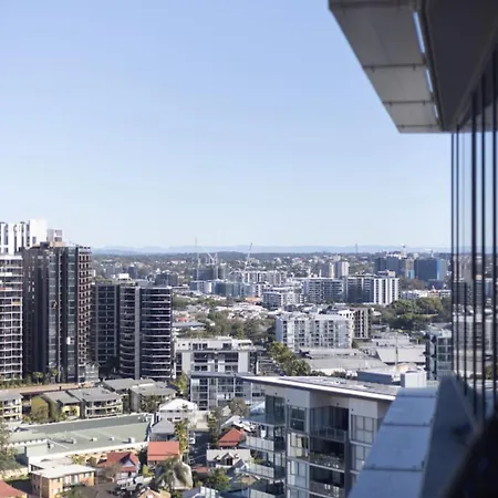 South Bank View Pool Free Parking Apartment *