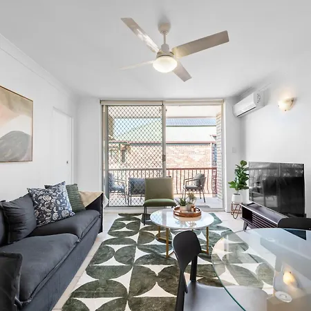 Apartment Comfy 2br Near Hospitals, Qut And Cbd With Parking! *