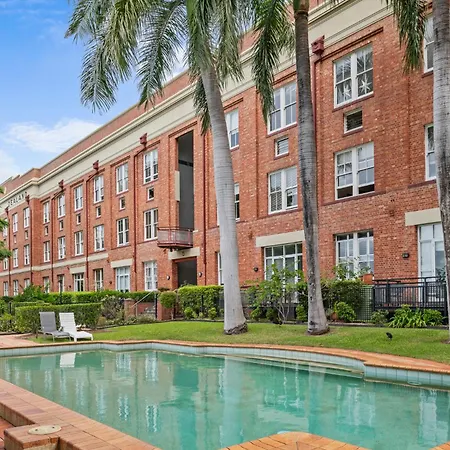Woolstore Riverfront Teneriffe *
