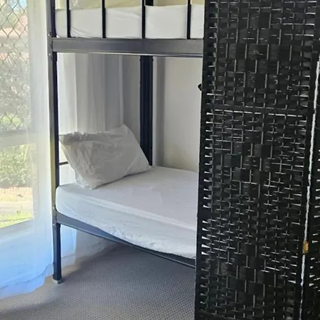Aztec Adress 133 Beckett Road, Mixed Shared Hostel Brisbane