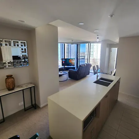 Location And Splendid Views Apartment *