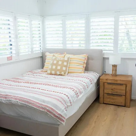 Beautiful Queenslander Getaway Holiday home *
