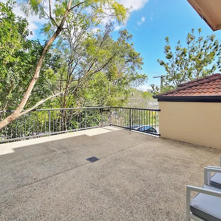 Villa Sunny St Lucia With 5 Beds & Free Parking Brisbane