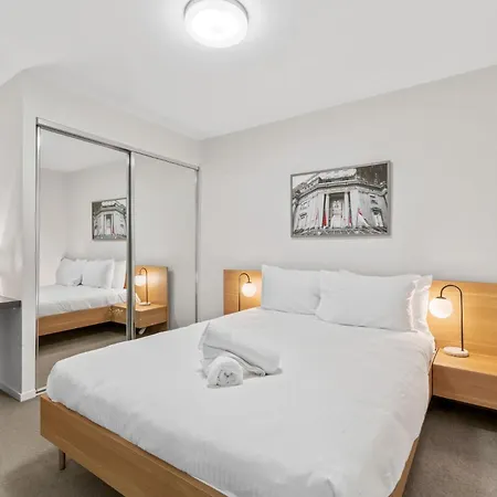 Kangaroo Point 2-bed Flat With Gym & Pool