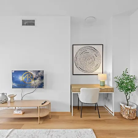 Modern Southbank Parklands Retreat Brisbane