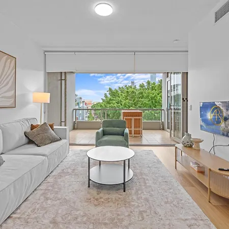 Apartment Modern Southbank Parklands Retreat *