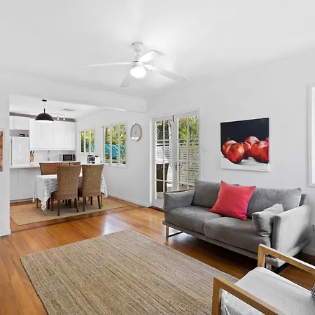Charming Queenslander Getaway Holiday home Brisbane