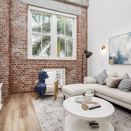Woolstore Style - 2bed-2bath-1car - Teneriffe *