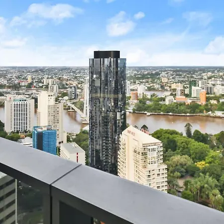 A Queens Wharf 3501 Apartment *