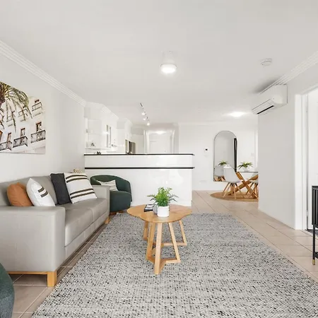 Apartment Oxlade Luxury Riverfront