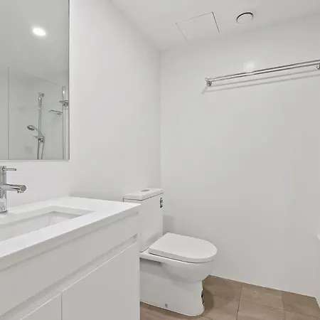Modern 2beds 2baths At Sherwood With Paking *