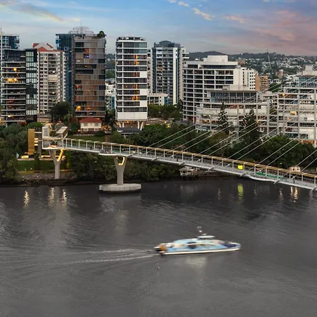 A Touch Of Class - 2bed-2bath-1car-balcony-views - Cbd Brisbane
