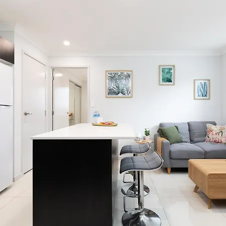 Apartment Smart Self Check-in - W Freney