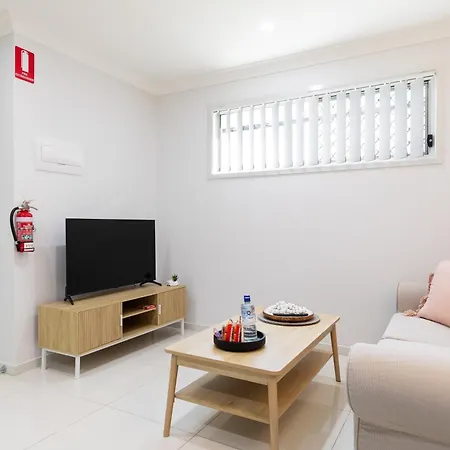 Smart Self Check-in - Freney Park * Brisbane