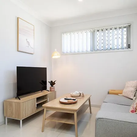 Smart Self Check-in - W Freney Apartment Brisbane