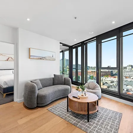 Apartment And Mountain View With Pool, Gym And Parking Brisbane
