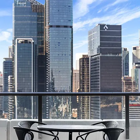 Scenic 2br With Balcony And Recreational Deck Access