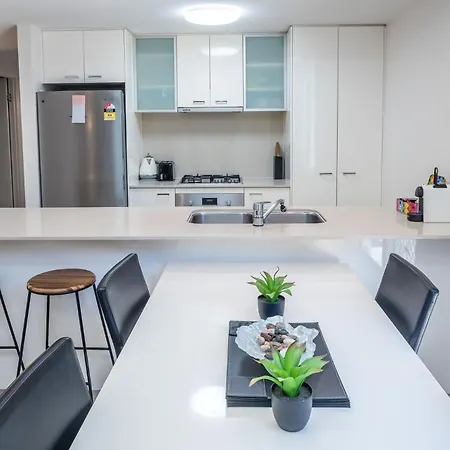Apartment Edge Albion Pool, Patio & Access Brisbane