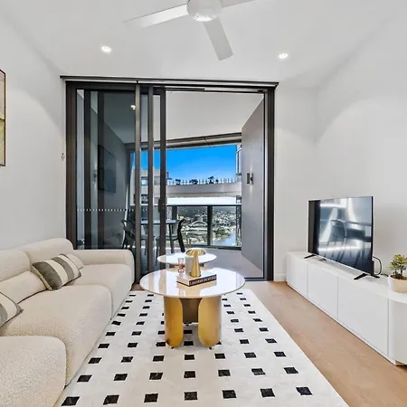 2br Lv 23 Queens Wharf With Carpark - Privately Managed Apartment