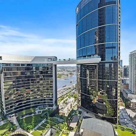 Apartment 2br Lv 23 Queens Wharf With Carpark - Privately Managed