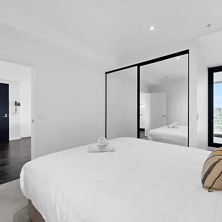 Stylish 2br With Story Bridge & Fireworks Views Apartment Brisbane