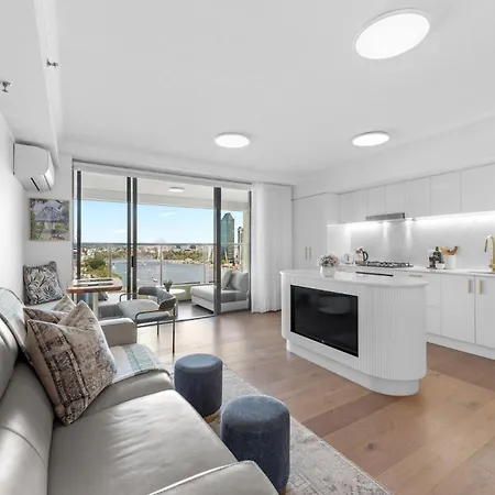 Apartment Sweet - 1bed-1bath-1car-views - Cbd *