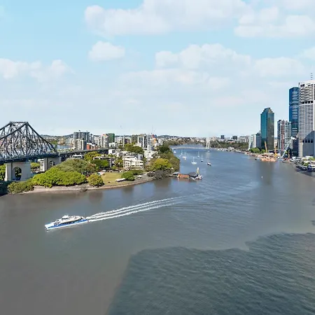 Sweet - 1bed-1bath-1car-views - Cbd Apartment