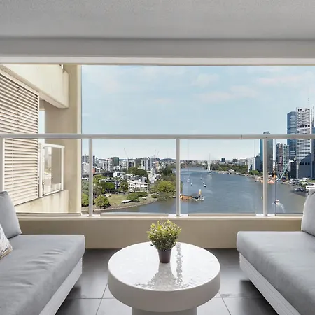 Apartment Sweet - 1bed-1bath-1car-views - Cbd