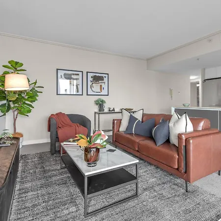 Apartment Floor 2bed-2bath-2car-pool-views - Cbd Brisbane