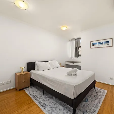 Modern 2-bed With Gym & Sauna Access Apartment