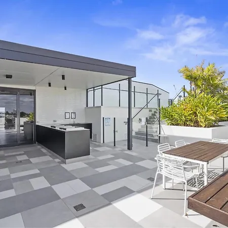 Spacious West End With Pool & Bbq Access * Brisbane