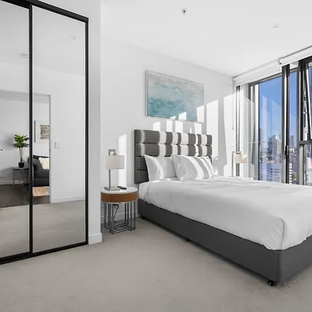 Escape With Balcony & Resort-style Amenities