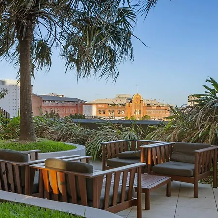 Apartment Escape With Balcony & Resort-style Amenities Brisbane