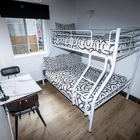 Quarters Hostel *