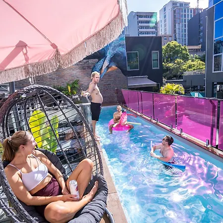 Quarters Hostel Brisbane