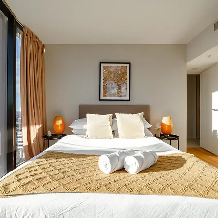 Lux 35th Floor 2br 2bath, Infinity Pool, Gym, Wifi Apartment Brisbane