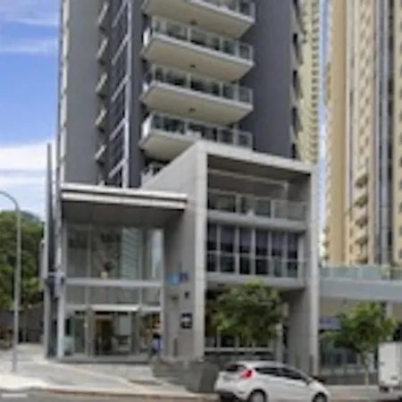 Apartment Holly's Skyline-views, Pool, Spa, Cbd Brisbane
