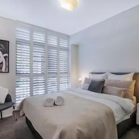 Holly's Skyline-views, Pool, Spa, Cbd * Brisbane